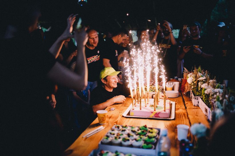 Edible hoverboard as birthday cake. And firework! Edible hoverboard as birthday cake. And firework!